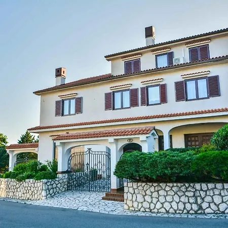 Apartment Apartments In Crikvenica 41651