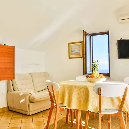 Apartments In Crikvenica 41651 Apartment
